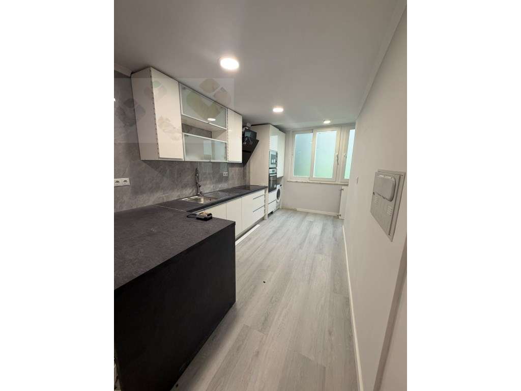 T2 Benfica - Super central 395.000€ - Grande imagem: 2/26