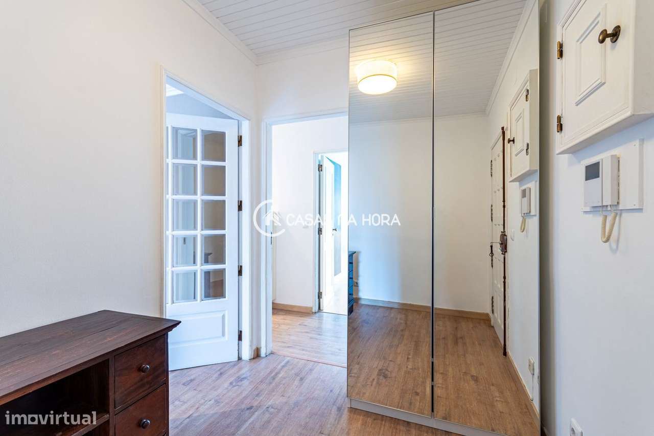 Agradável apartamento T3 na Rua Garcia de Resende, junto ao Colégio...-21