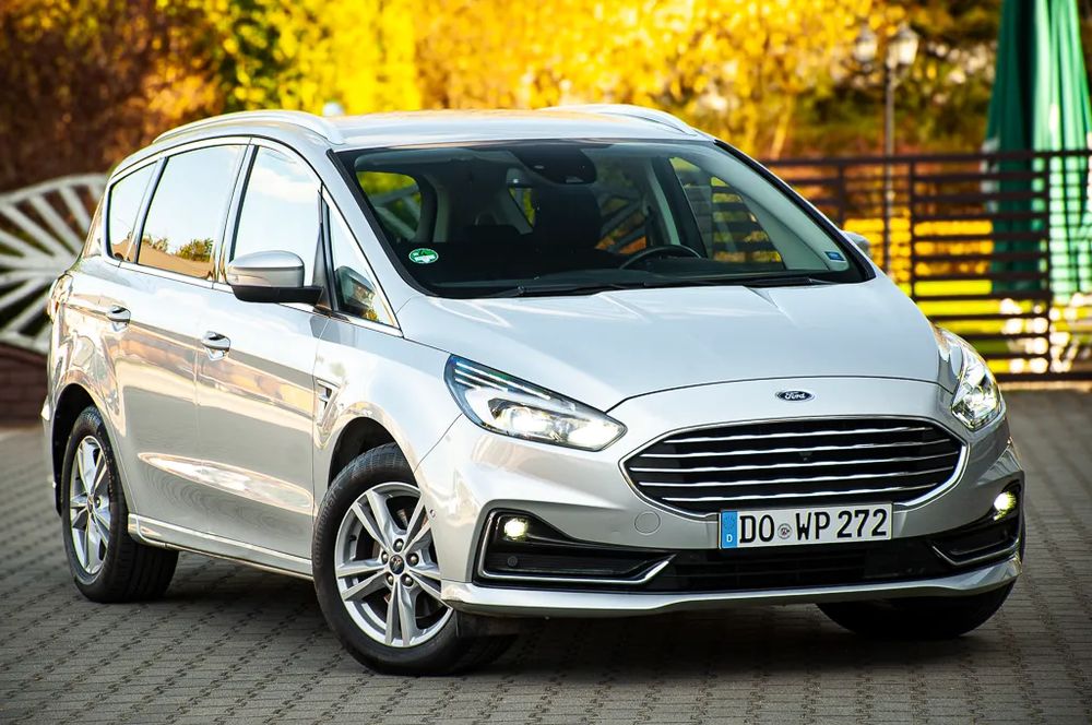 Ford S-Max II 2.0 EcoBlue Titanium 2022