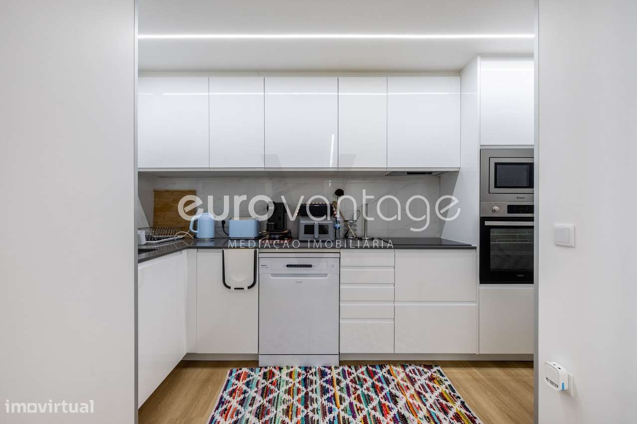 Moradia T2 totalmente remodelada, na Maceira-13