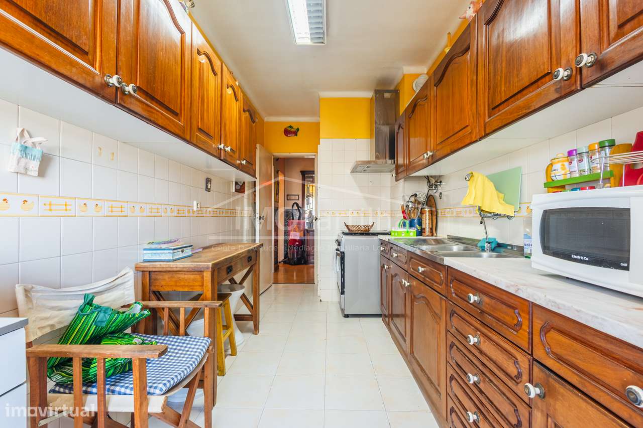 T3 na Urbanização da Terplana C/ Garagem em São Domingos de Rana-6