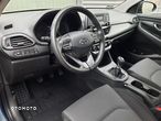 Hyundai I30 1.5 DPI Classic + - 5