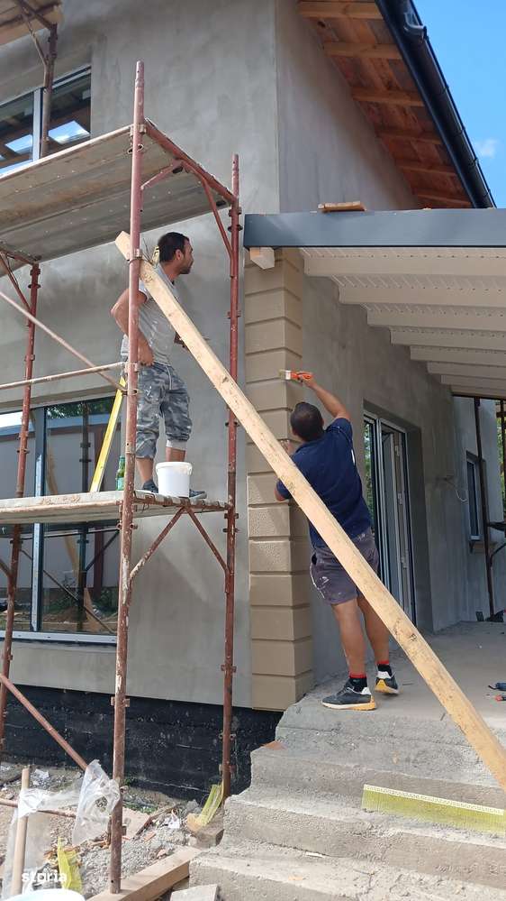 FARA COMISION la drum asfaltat casa eleganta 4 camere 2 bai terasa P+E-1
