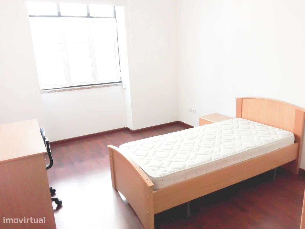 Quartos na Baixa de Coimbra - Grande imagem: 3/8