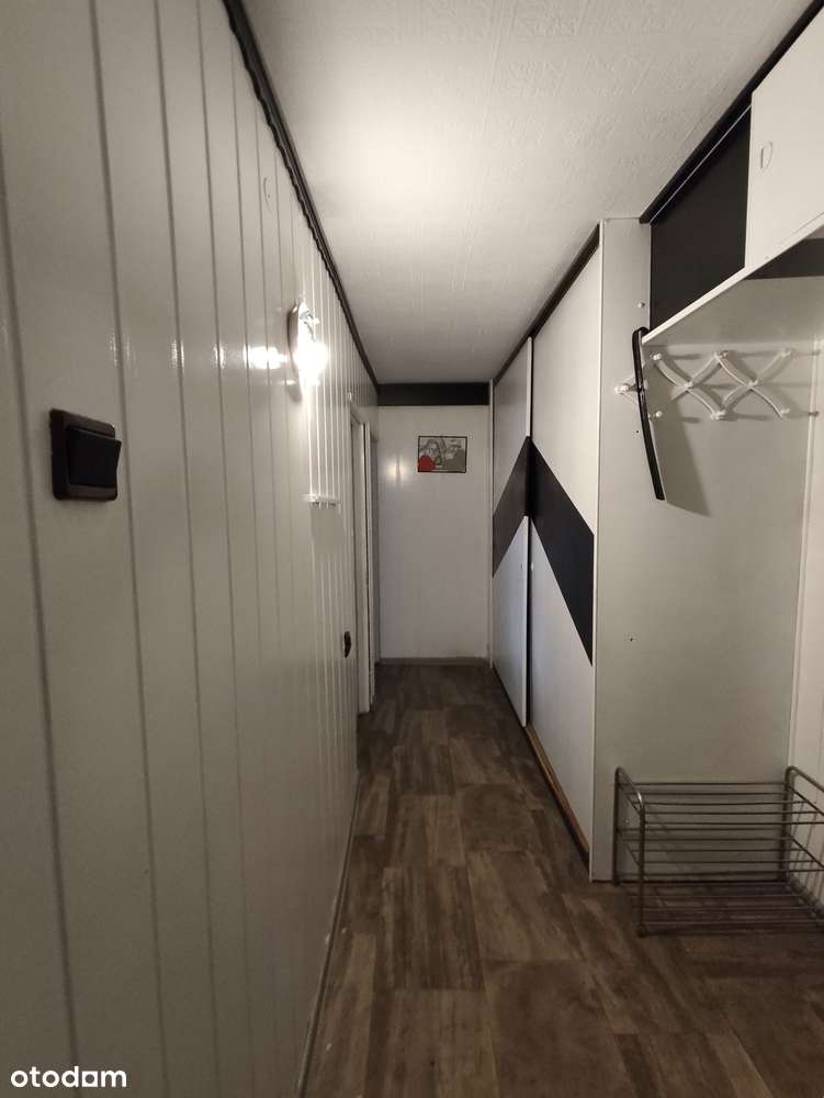 3 pokoje, osobno WC, kuchnia z oknem-4