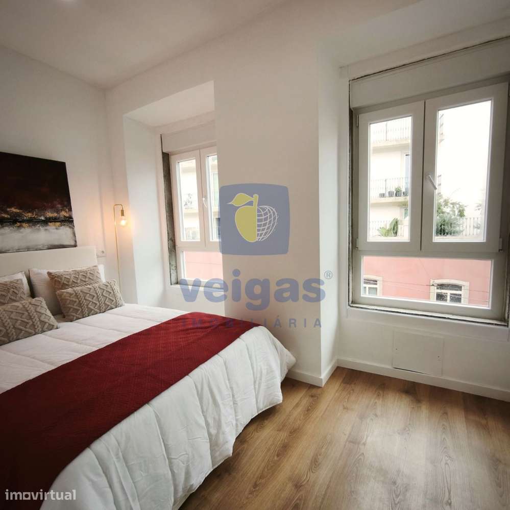Apartamento T3 remodelação total em Benfica-16