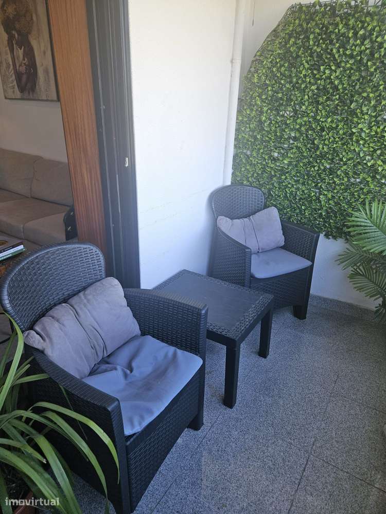Excelente  apartamento T2-16