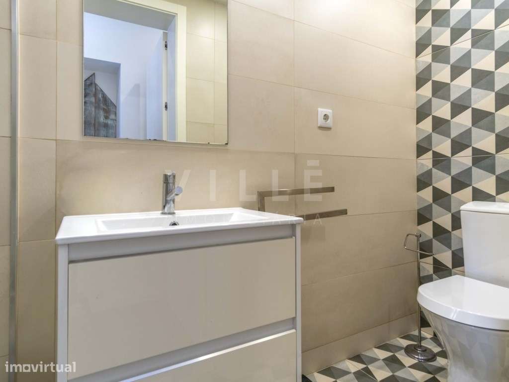Apartamento T0 Equipado e Mobilado na baixa do Porto-9