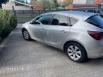 Opel Astra IV 1.4 T Cosmo EU6 - 15