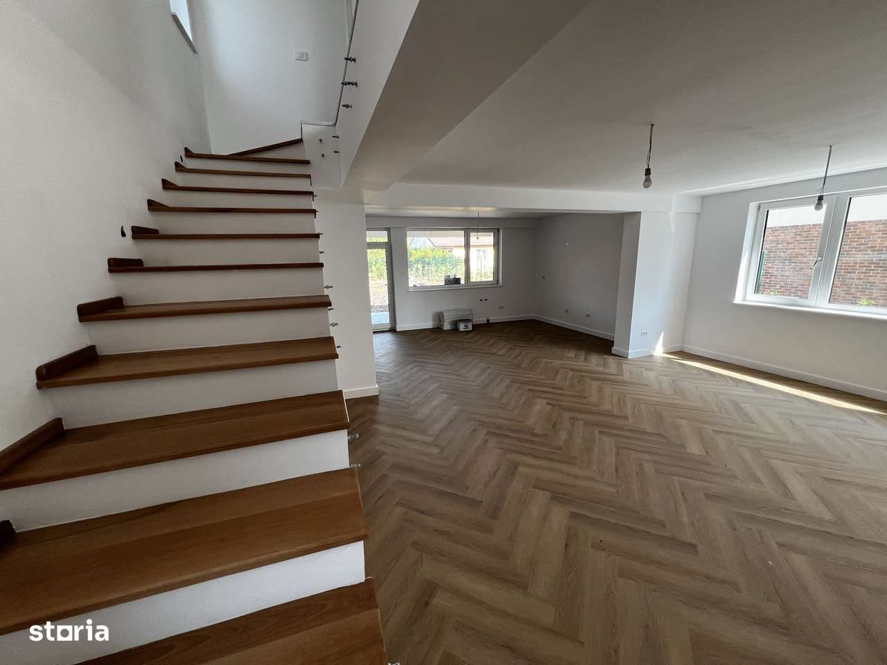 Casă P+1 la cheie zona Selgros-5