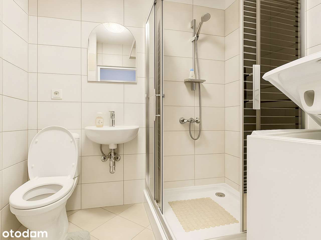 Mieszkanie na parterze osiedla w Bielawie, atrakcyjna lokalizacja-2