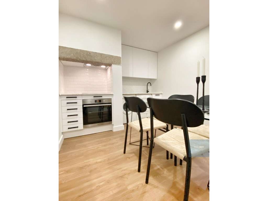 Apartamento T1 Duplex todo renovado para arrendar mobilado em Lisbo... - Grande imagem: 3/10
