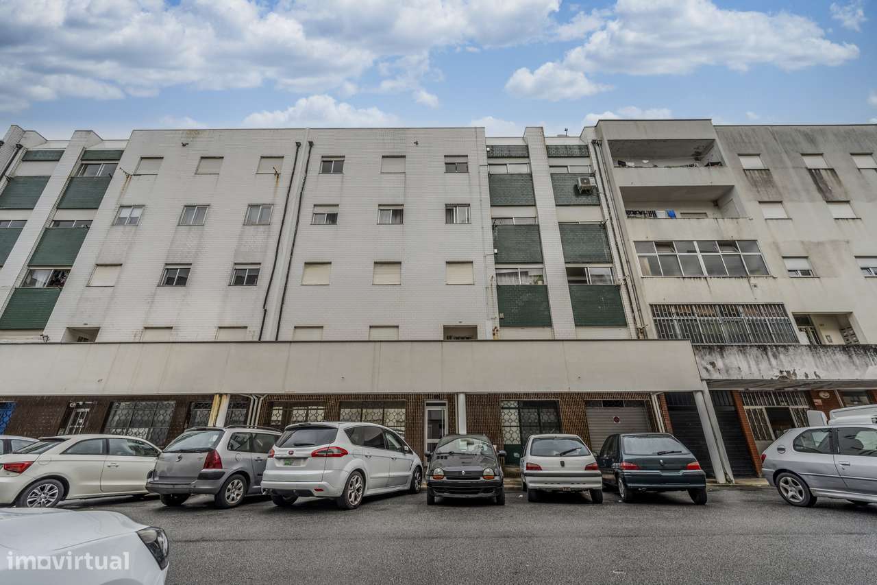 Apartamento T3 Remodelado no Centro de Braga-28