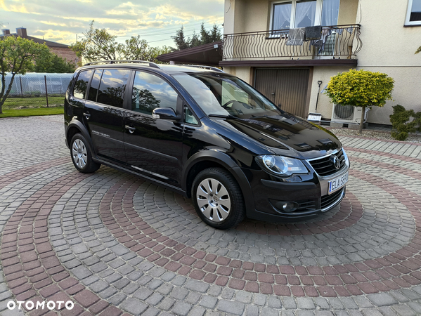 Volkswagen Touran 1.4 TSI Cross - 6