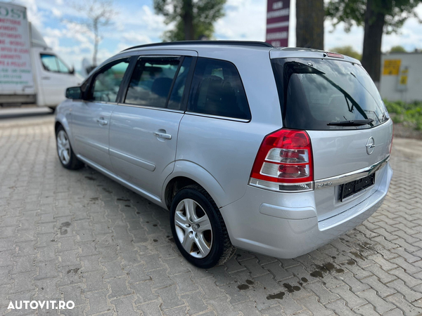 Opel Zafira 1.9 CDTI Essentia - 4