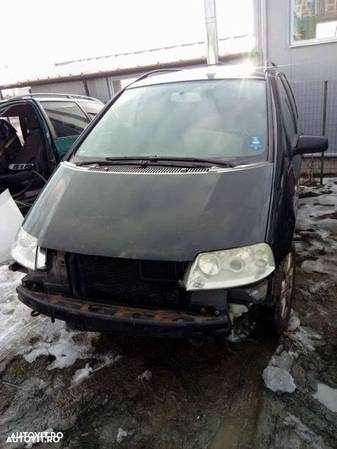 dezmembrez vw sharan 2003 - 2