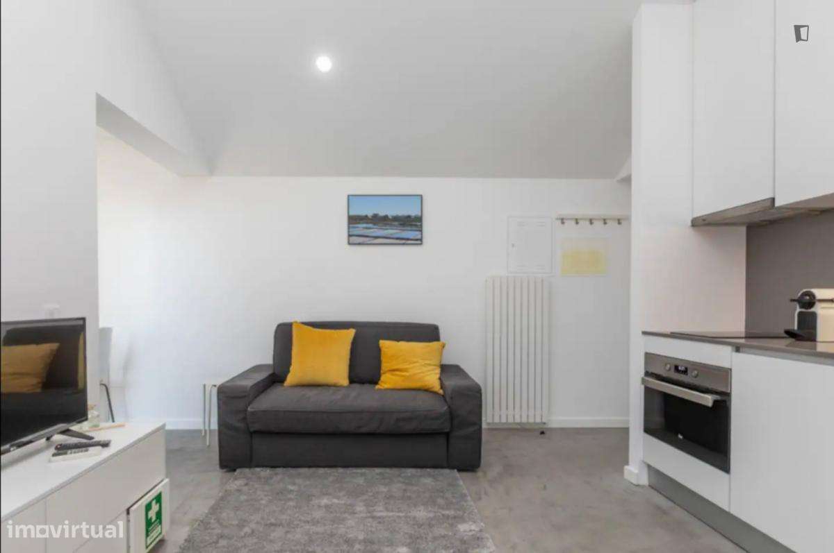 Estúdio - localizado em Aveiro - Grande imagem: 4/6