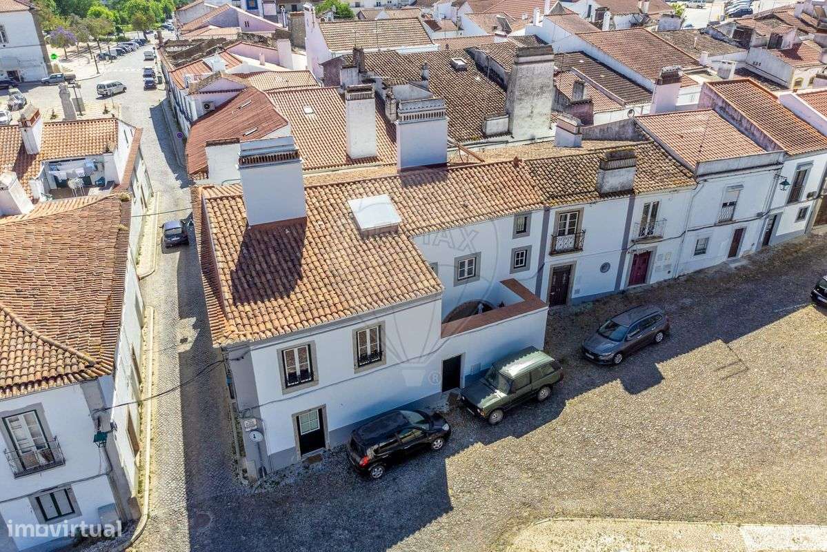 Moradia T6 para venda-14