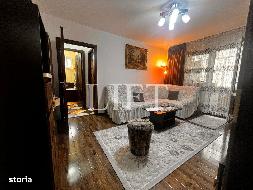 Apartament 3 camere, zona Noua