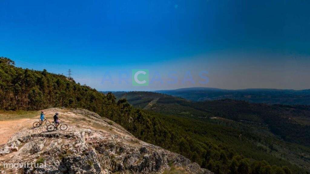 Apartamento T3 com 2 lugares de garagem em Valongo-15