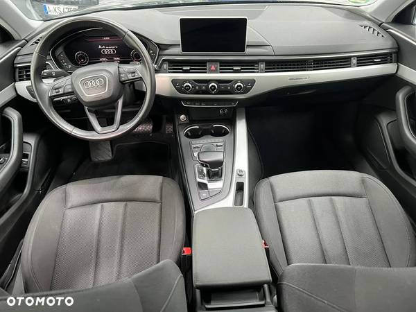 Audi A4 2.0 TDI Sport S tronic - 9