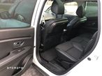 Renault Grand Scenic - 10