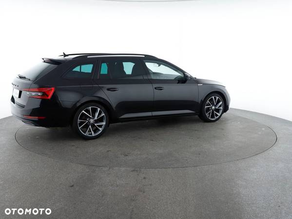 Skoda Superb 2.0 TSI Sportline DSG - 11