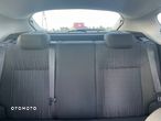 Opel Astra IV 1.6 Cosmo - 21