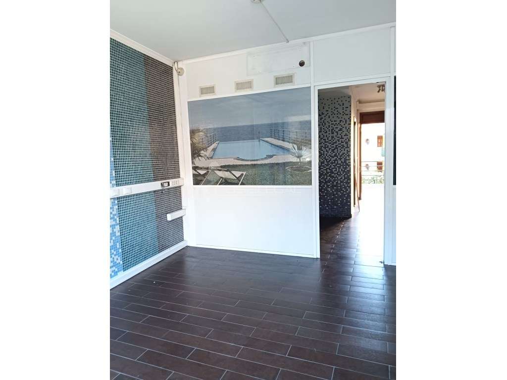 Espaço comercial + armazém - Grande imagem: 5/9