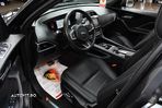 Jaguar F-Pace 25d AWD Aut. R-Sport - 12