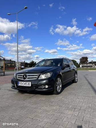 Mercedes-Benz Klasa C 220 T CDI DPF (BlueEFFICIENCY) 7G-TRONIC Avantgarde - 8