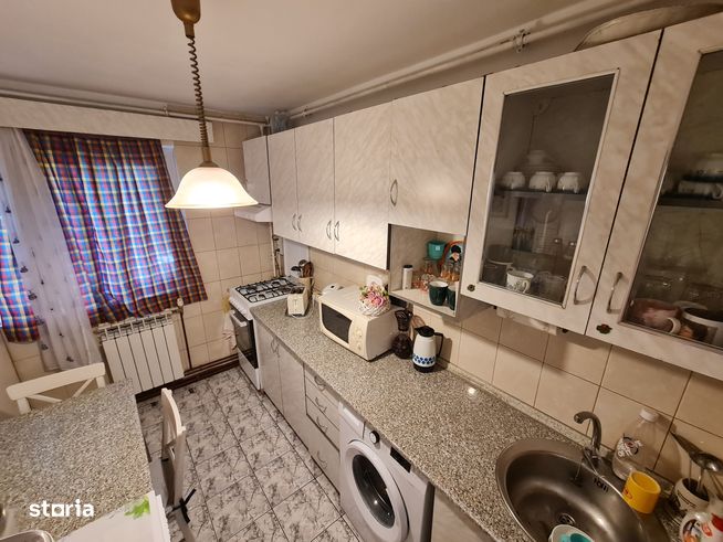 Vand ap.3 camere 2 bai, Lebada Piata Agro. et.1,Termoteca,Clima,Balcon-1