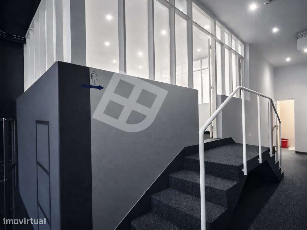 Armazém na Zona Industrial - Aveiro - Grande imagem: 3/22