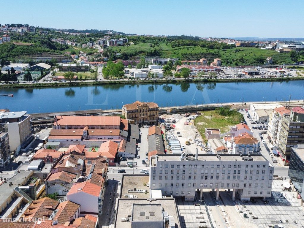 Prédio Remodelado | Junto à Loja do Cidadão, Coimbra