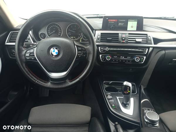 BMW Seria 3 320d M Sport Shadow - 19