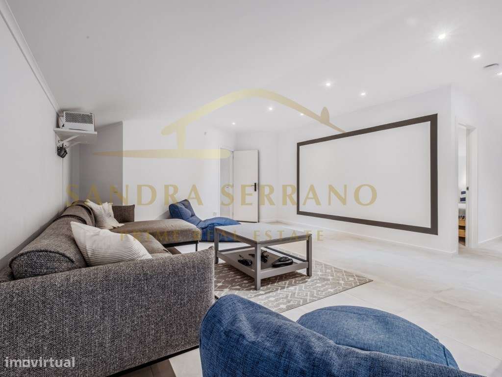 Duplex T6 com 400m2 de área na Quinta da Beloura, box independente-37