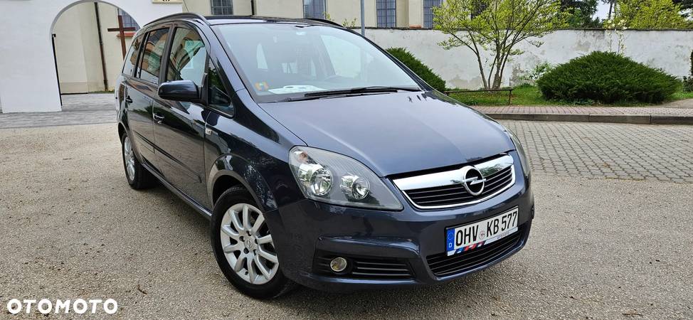 Opel Zafira - 12