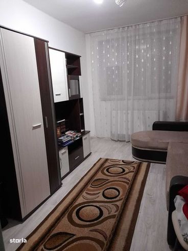 Vând apartament cu doua camere în Turda zona centrala