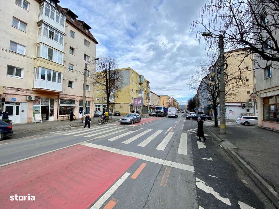 Apartament cu 2 camere la mansarda in Vasile Aaron-0