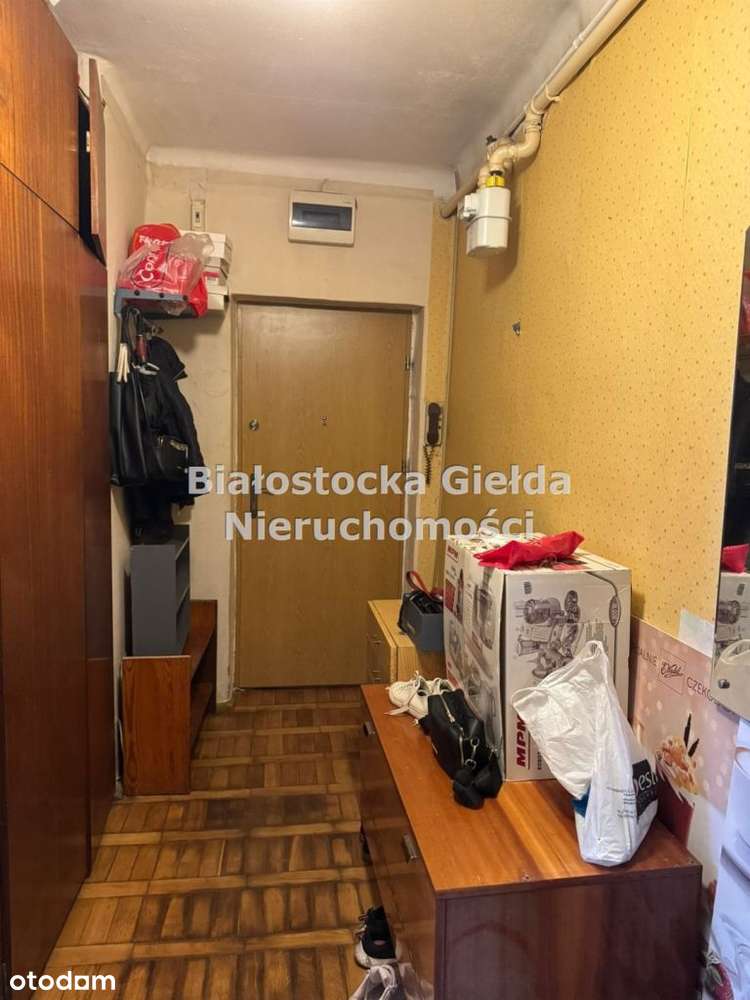 2 pokoje III piętro pow.47,35 m2 ścisłe centrum.-6