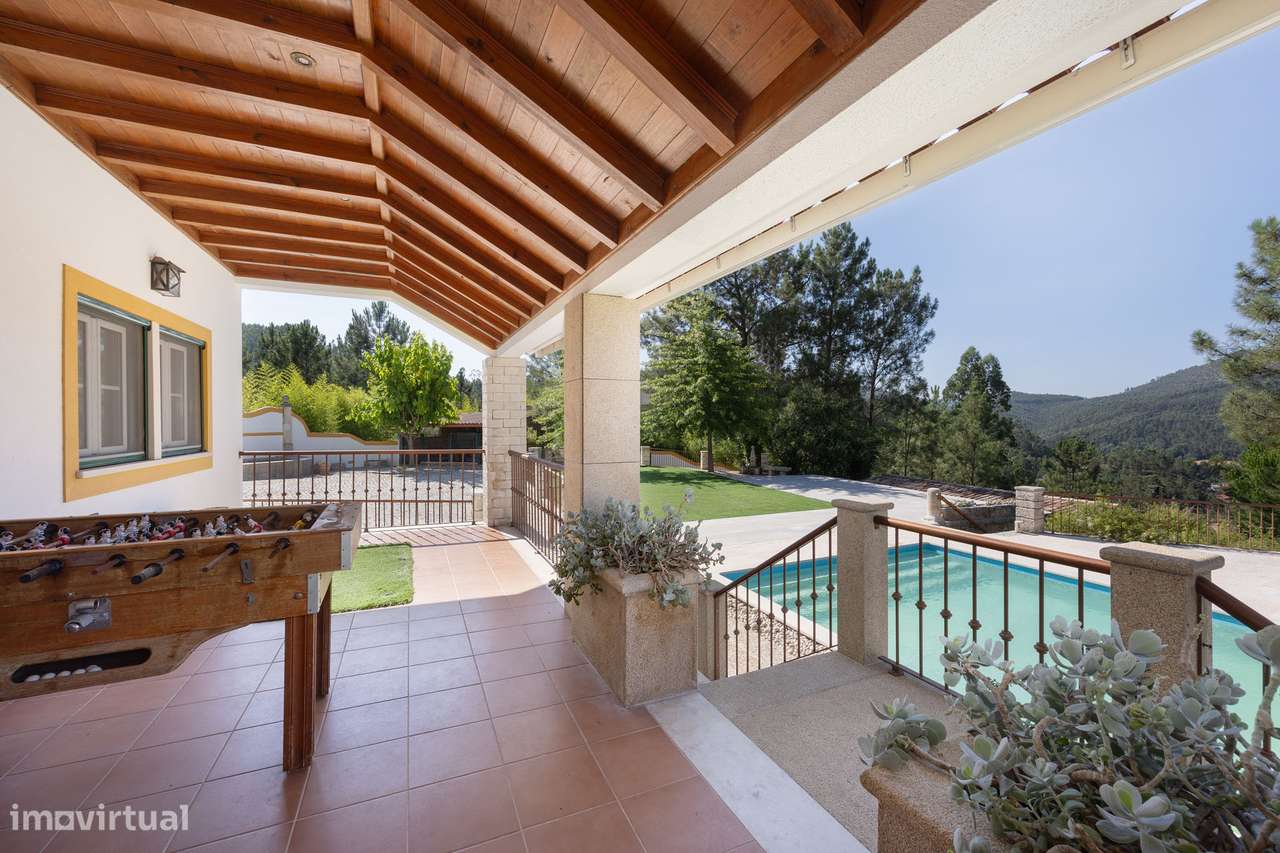 Moradia T2+2 | Piscina e Jardim | Vista Rio Zezêre | Dornes-27