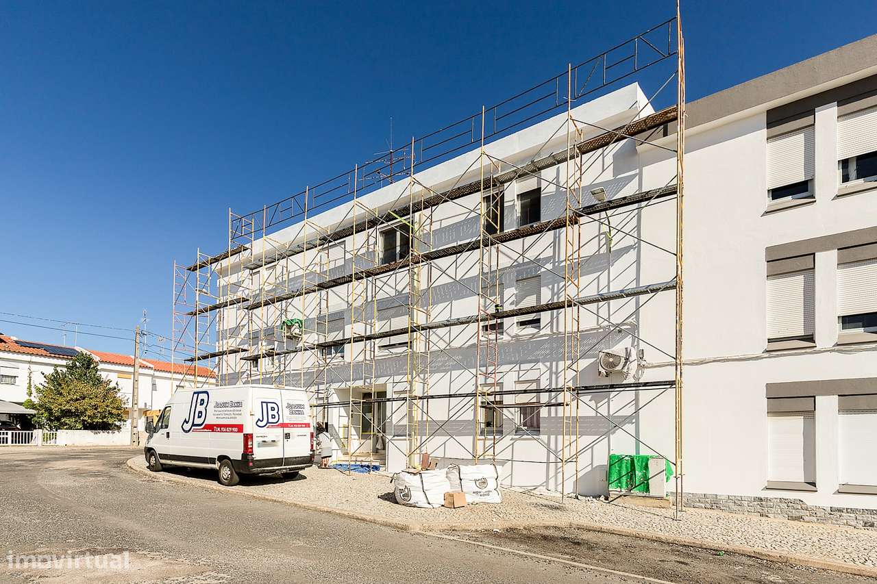 Apartamento T3 amplo e luminoso, numa das melhores zonas residenciais-16
