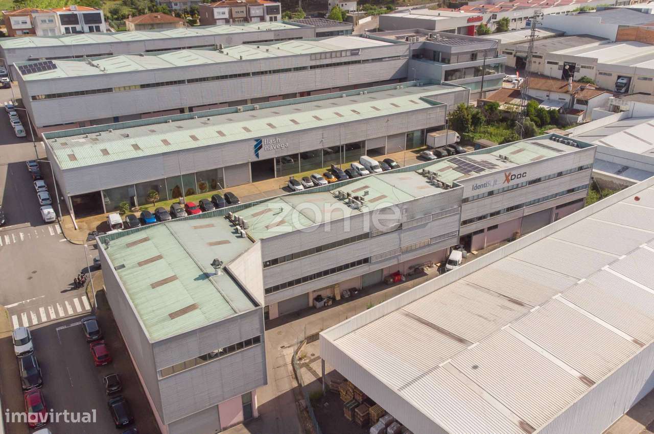 Oportunidade de Investimento | Escritórios/Armazém em Sequeira, Bra...-4