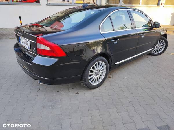 Volvo S80 - 12