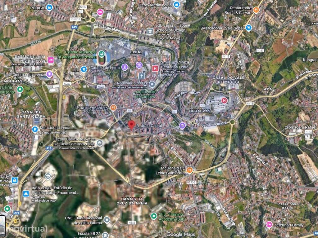 Vende-se Apartamento T3 junto à Avenida Marquês de Pombal-27