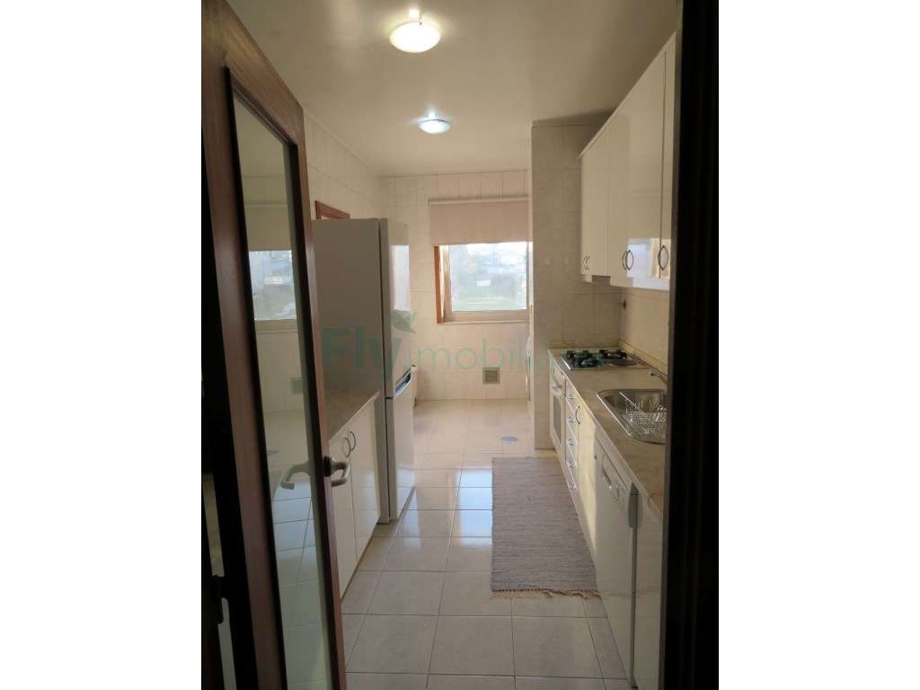 Apartamento T3 - Junto à Universidade e Hospital de S.João no Porto - Grande imagem: 5/23