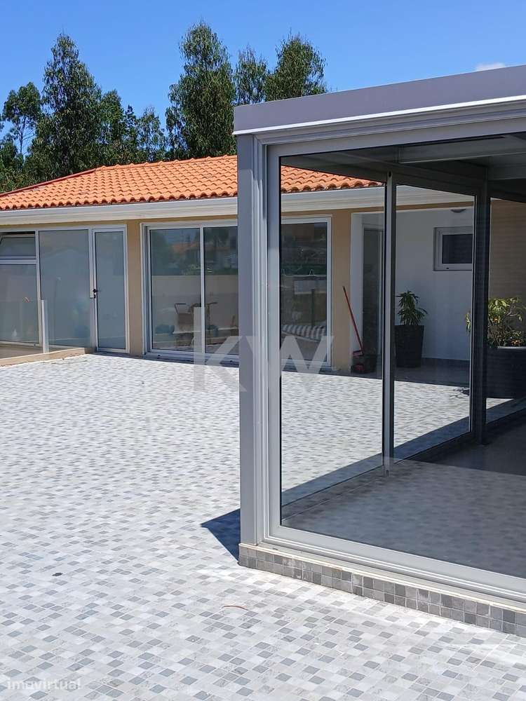 Moradia 3 quartos | anexos | jardim em Oliveirinha-33