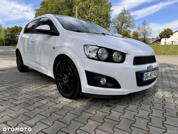 Chevrolet Aveo 1.6 LTZ - 37