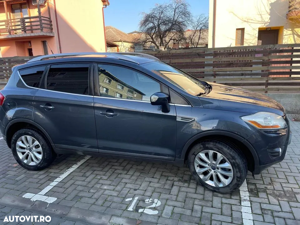 Ford Kuga - 7