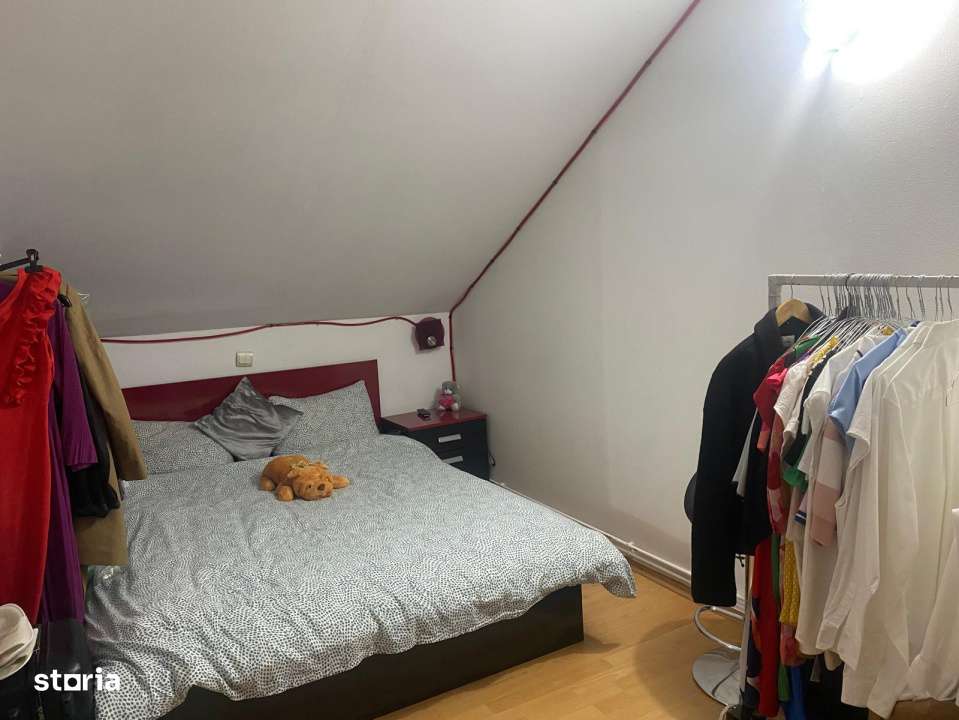 Penthouse deosebit cu 4 camere, pe 2 niveluri, complet mobilat si util-8